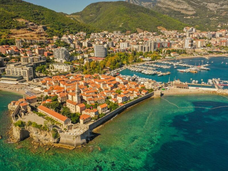 BUDVA Air Montenegro Hava Yolları ile İzmir Hareketli 4 Gece 5 Gün (TIV-TIV) Haziran-Eylül 2024 Perşembe-Pazartesi