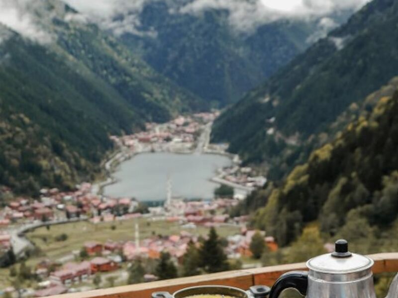 Uçaklı Batum Konaklamalı Karadeniz ve Yaylalar Turu(Trabzon başlar, Rize biter)