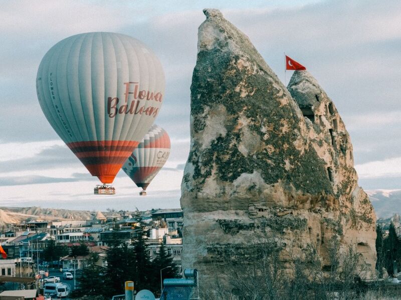 İzmir`Den Uçaklı Kapadokya & Kayseri Turları - 2025 Sezon