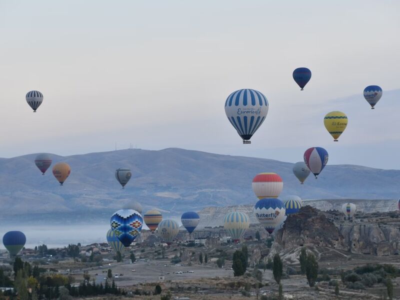 İzmir`Den Uçaklı Kapadokya & Kayseri Turları - 2025 Sezon