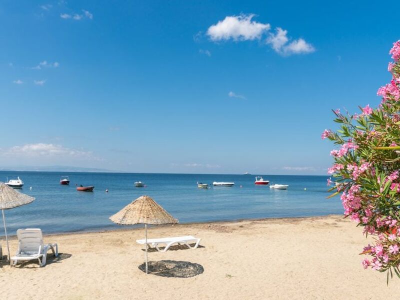 Ordu Çıkışlı Uçaklı Marmara`nın Tarihi Başkentleri 4 Gece Otel Konaklamalı