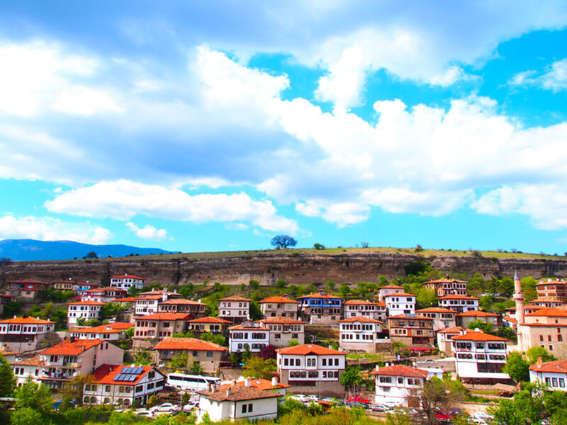 İstanbul Çıkışlı Otobüslü Kastamonu Safranbolu Amasra Abant 1 Gece Konaklamalı