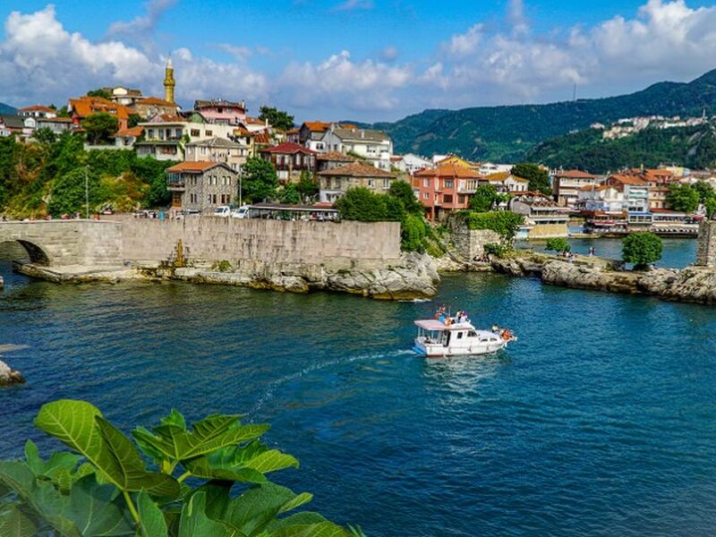 İstanbul Çıkışlı Uçaklı Karadeniz Yaylalar ve Batum Turu (4 Gece Konaklama)