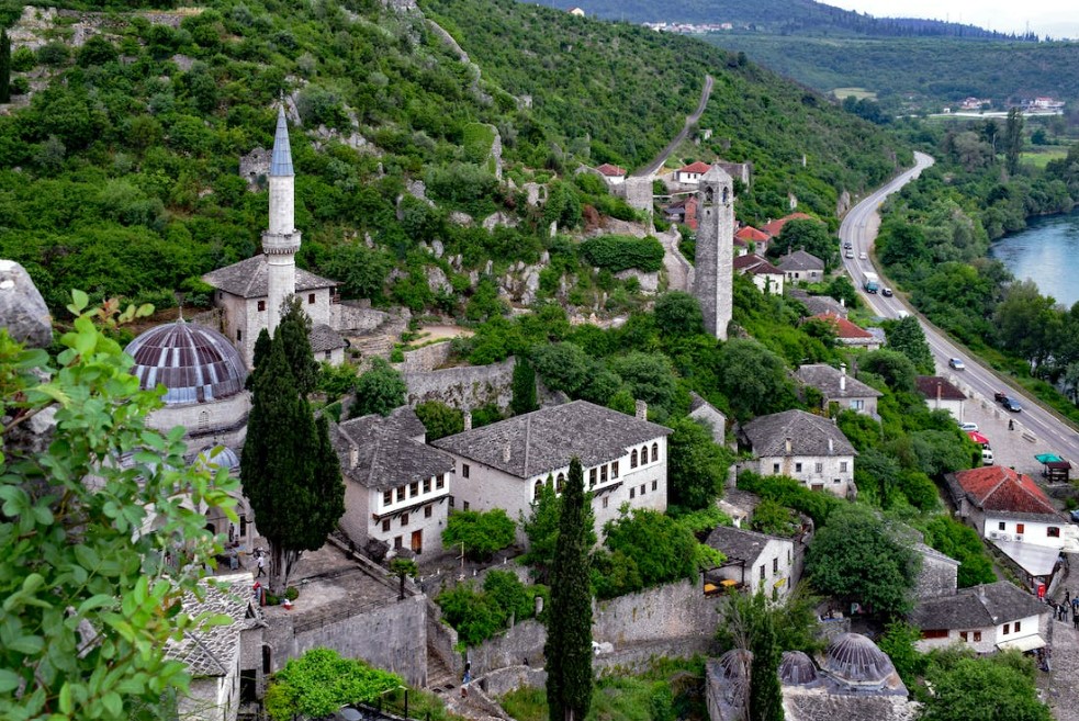 İzmir Çıkışlı Kosovalı Büyük Balkan Turu Air Albania Havayolları İle Extra Turlar ve Akşam Yemekleri Dahil