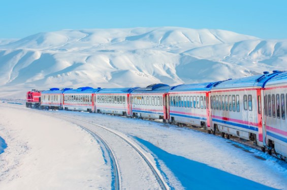 Ankara Hareketli Yılbaşı Özel Yataklı Turstlik Tren İle Kars Tiflis Batum Ayder Yaylası Turu İstanbul Dönüşlü