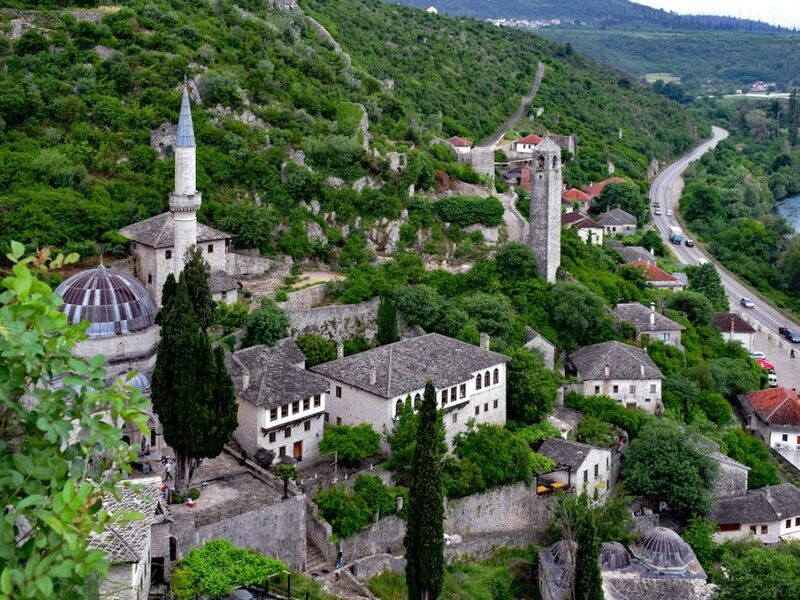 İzmir Çıkışlı Kosovalı Büyük Balkan Turu Air Albania Havayolları İle Extra Turlar ve Akşam Yemekleri Dahil