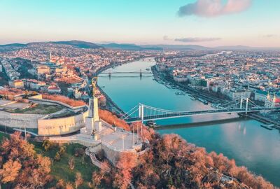 Ankara Hareketli Otobüslü Tüm Turlar Dahil Büyük Orta Avrupa Turu 6 Gece 8 Gün