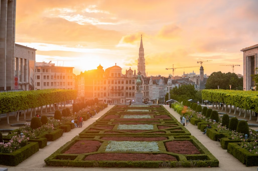 Adana’dan Mega Benelüx & Paris & Colmar & Köln SunExpress Havayolları ile 7 gece 8 Gün 